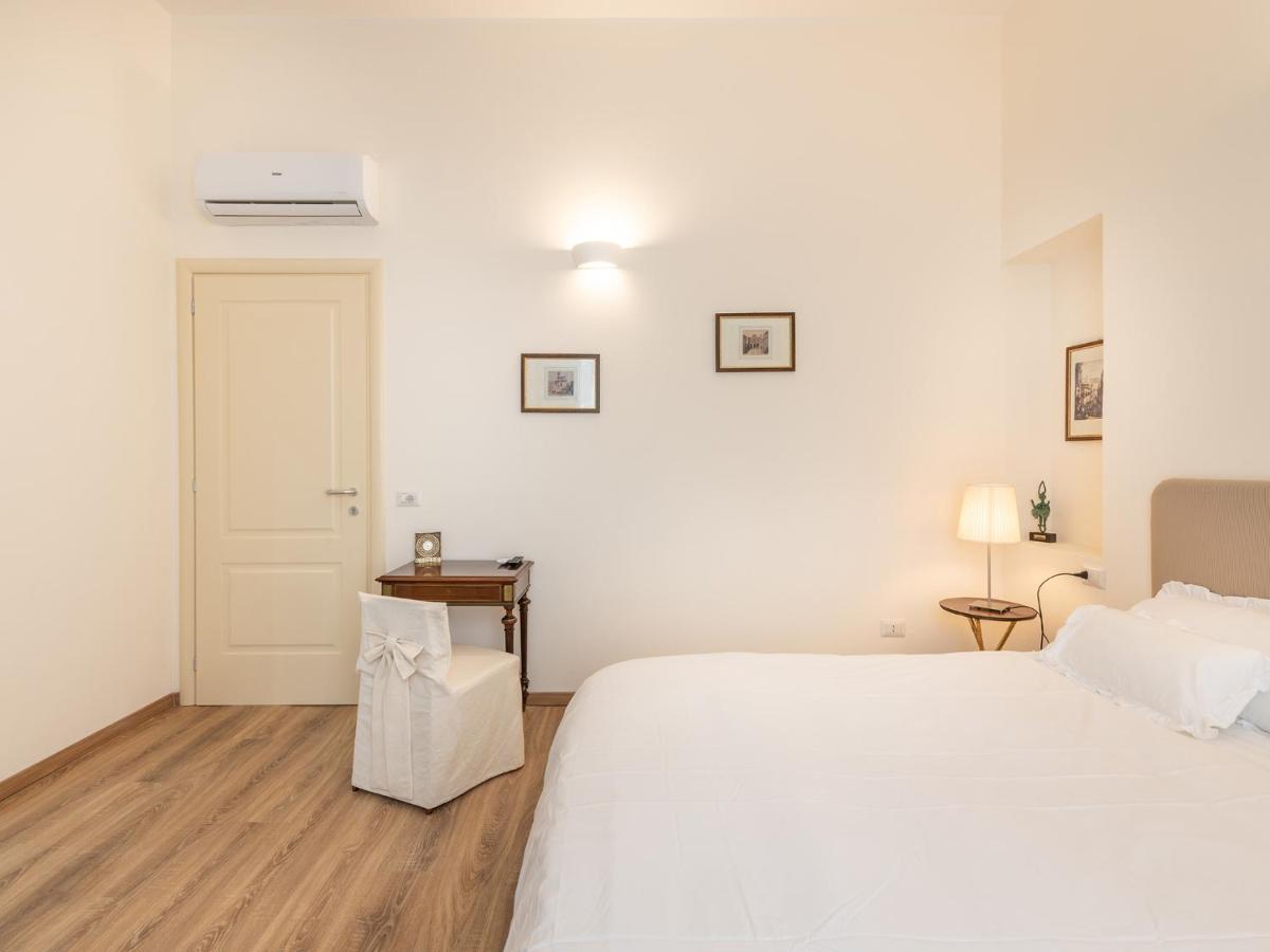 B&B Palazzo Merello Cagliari Exterior photo